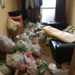 福岡県　東区　特殊清掃